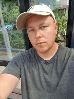 Make New Friends Sittingbourne, Lee, 46 years old