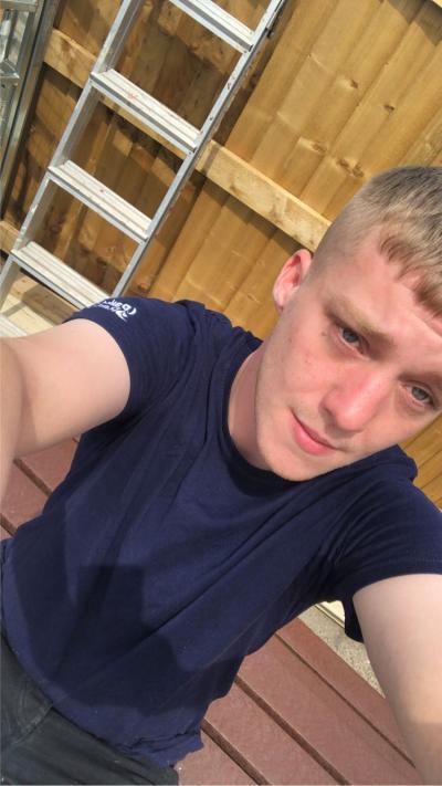 Make New Friends Skegness, James, 25 years old