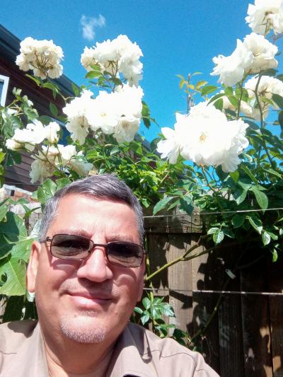 Make New Friends Slough, Fadhil, 65 years old