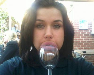 Make New Friends Southbourne, Bronte, 31 years old