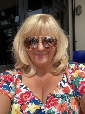 Make New Friends Southport, Sharon, 56 years old