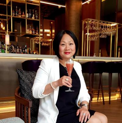 Make New Friends Southwark, MYLINH, 46 years old