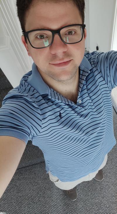 Make New Friends Stafford, Yiannis, 37 years old