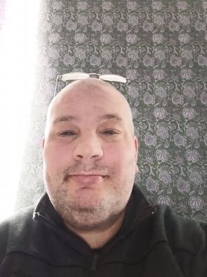 Make New Friends Stafford, Darryl, 54 years old