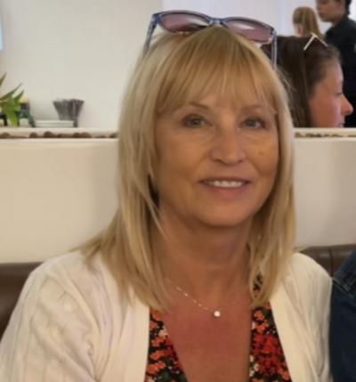 Make New Friends Stourbridge, Lesley, 63 years old