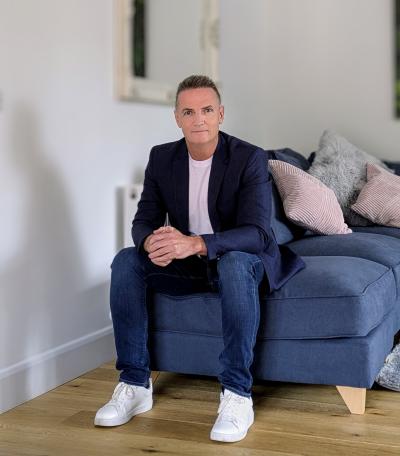 Make New Friends Sunderland, Paul, 53 years old