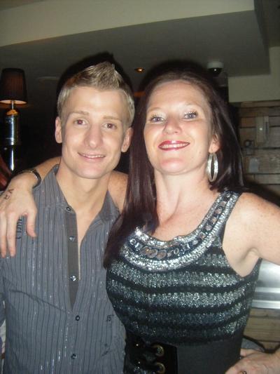 Make New Friends Toddington, Sarah, 50 years old