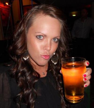 Make New Friends Torquay, Hannah, 40 years old