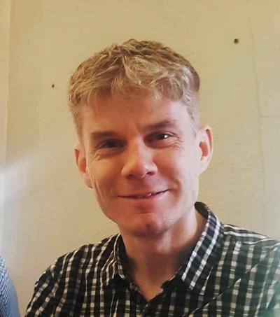 Make New Friends Torquay, James, 46 years old