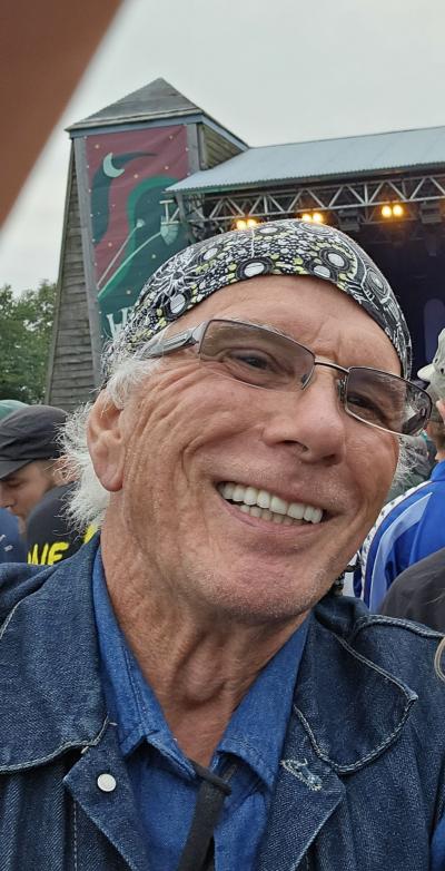 Make New Friends Torquay, Stephen, 60 years old