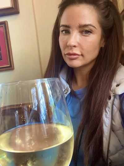 Make New Friends Twickenham, Richmond upon Thames, Mad, 37 years old