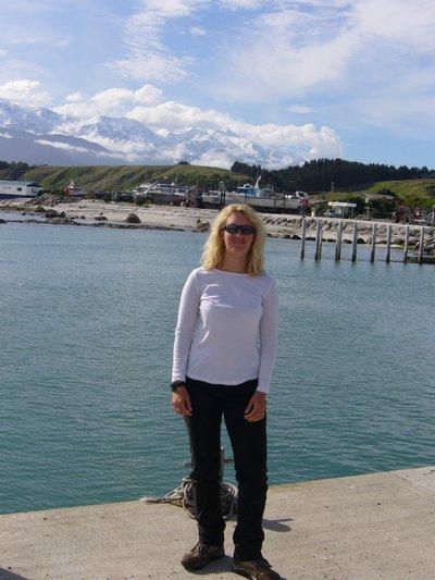 Make New Friends Uxbridge, Robyn, 41 years old
