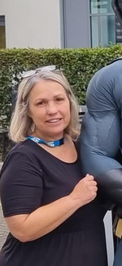 Make New Friends Wallingford, Sheila, 56 years old