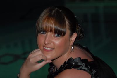 Make New Friends Warrington, Laura, 41 years old