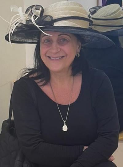Make New Friends Watford, Maria, 59 years old