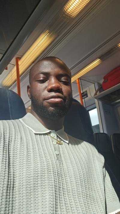 Make New Friends Watford, Samuel, 29 years old