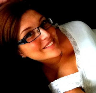 Make New Friends Weybridge, Laura, 43 years old