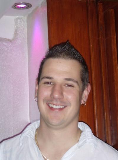 Make New Friends Whitby, Carl, 39 years old
