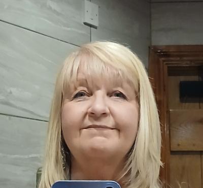 Make New Friends Wigan, Manchester, Di, 59 years old