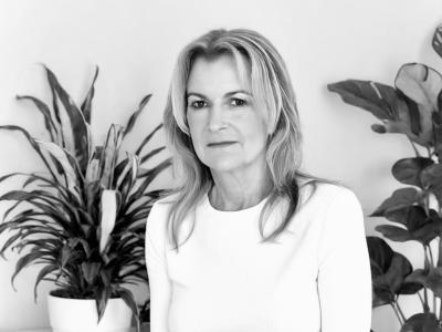 Make New Friends Wilmslow, Grace, 53 years old