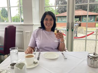 Make New Friends Winnersh, Ruth, 59 years old