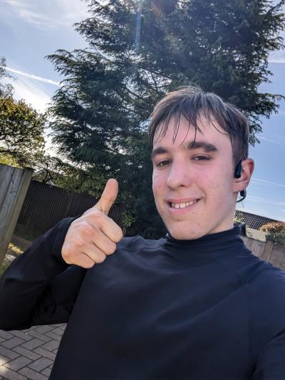 Make New Friends Woodbridge, Oliver, 19 years old