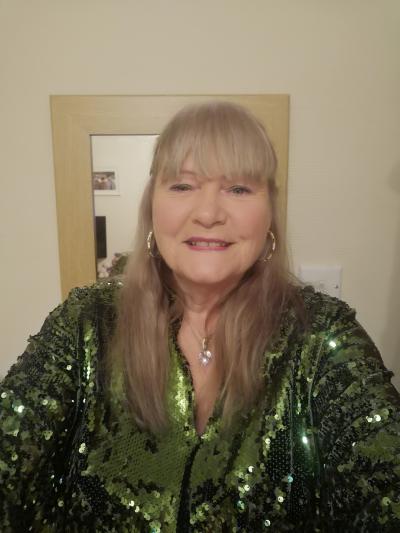 Make New Friends Wrexham, Teresa, 68 years old