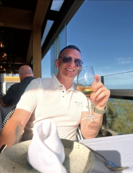 Make New Friends Luton, Darren, 47 years old