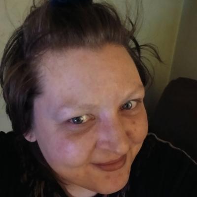 Make New Friends Ipswich, Michelle, 46 years old